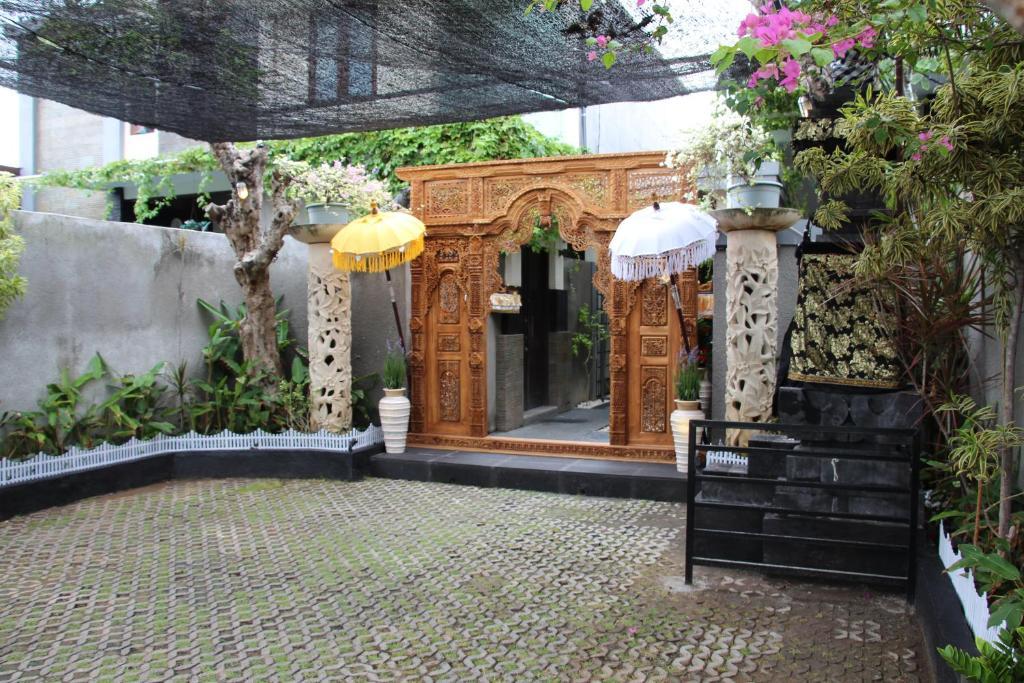 The Nakula Kuta (Bali)